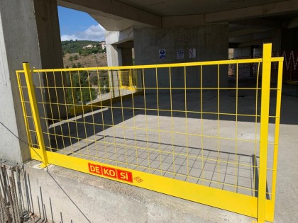 Choosing an Edge Safety Barrier