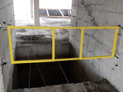 Advantages of Telescopic Barrier Systems